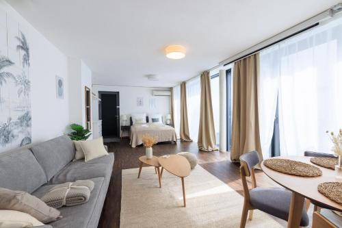 Innenstadt - Sankt Ulrich-Dom Apartment | 55 m² Apartment ∙ 4 guests