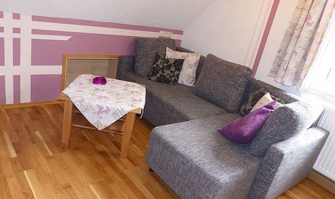 Simmershofen Apartment | 55 m² Apartment ∙ 2 bedrooms ∙ 4 guests