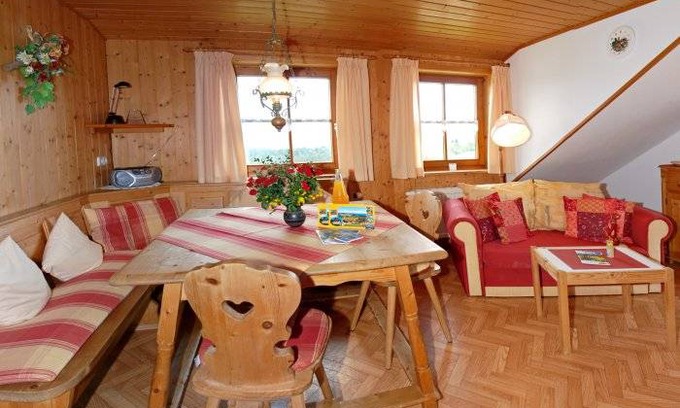 Scheidegg Apartment | 55 m² Apartment ∙ 2 bedrooms ∙ 4 guests