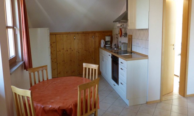 Bad Endorf Apartment | 55 m² Apartment ∙ 4 guests