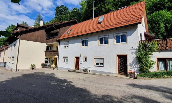 Furstenfeldbruck District Apartment | 55 m² Apartment ∙ 2 guests
