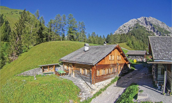 Pfafflar House | 55 m² Maisonette ∙ 2 bedrooms ∙ 4 guests