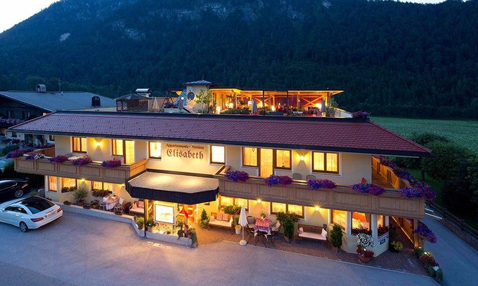 Pertisau Apartment | 56 m² Apartment ∙ 1 bedroom ∙ 4 guests