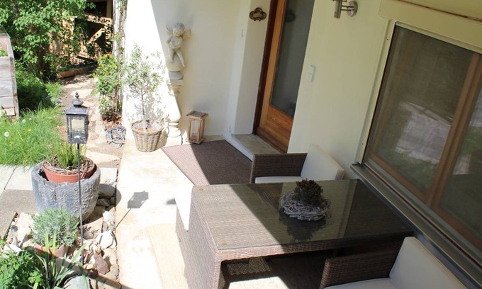 Rohrdorf Apartment | 57 m² Apartment ∙ 2 guests