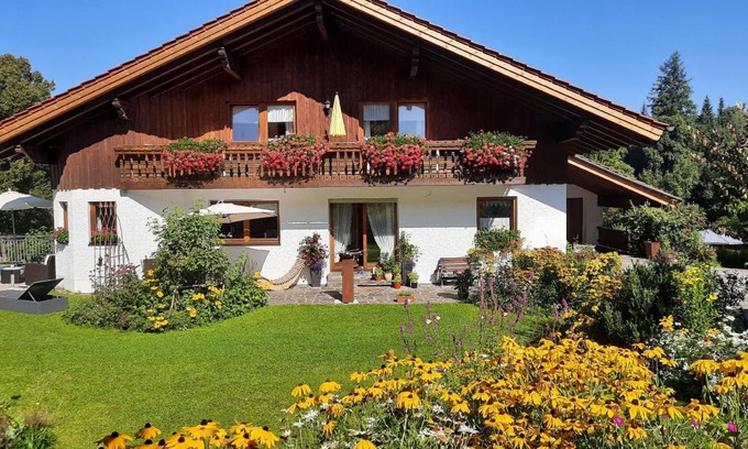 Bayerisch Eisenstein Apartment | 58 m² Apartment ∙ 2 bedrooms ∙ 2 guests