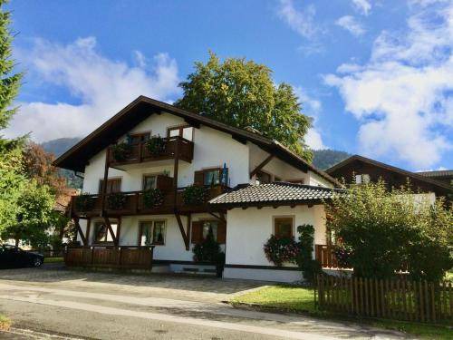 Ettal Apartment | 60 m² Apartment ∙ 2 bedrooms ∙ 4 guests