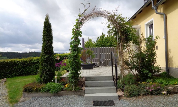 Bad Steben Apartment | 60 m² Apartment ∙ 1 bedroom ∙ 2 guests