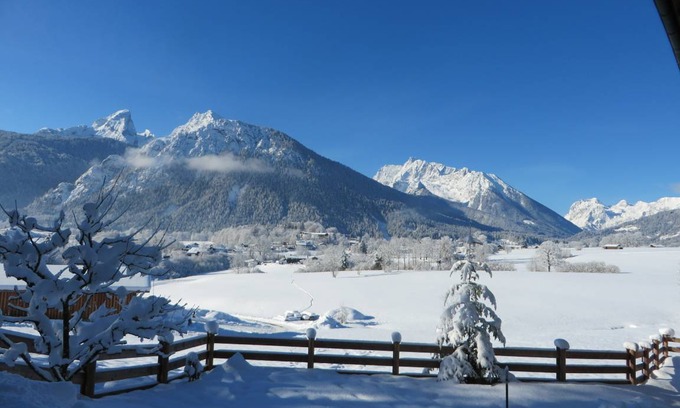 Schoenau am Koenigssee Apartment | 60 m² Apartment ∙ 2 bedrooms ∙ 4 guests