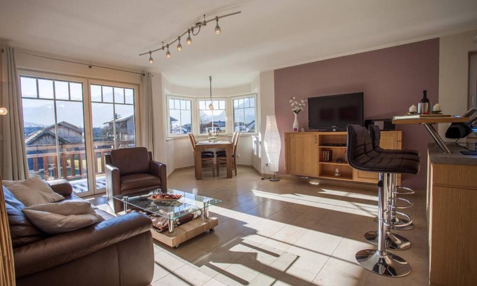 Farchant Apartment | 65 m² Apartment ∙ 2 bedrooms ∙ 4 guests