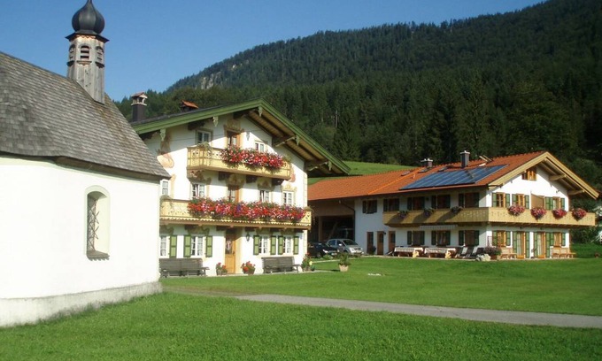 Jachenau Apartment | 65 m² Apartment ∙ 2 bedrooms ∙ 5 guests