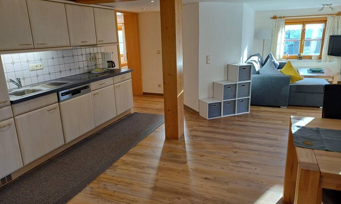 Hinterstein Apartment | 65 m² Apartment ∙ 2 bedrooms ∙ 3 guests