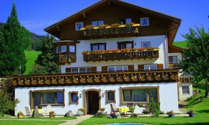 Ofterschwang Apartment | 66 m² Apartment ∙ 2 bedrooms ∙ 5 guests