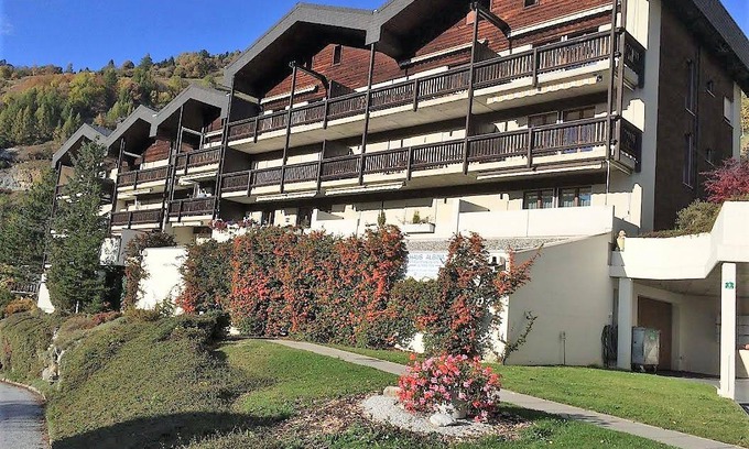 Albinen Apartment | 70 m² Apartment ∙ 2 bedrooms ∙ 4 guests