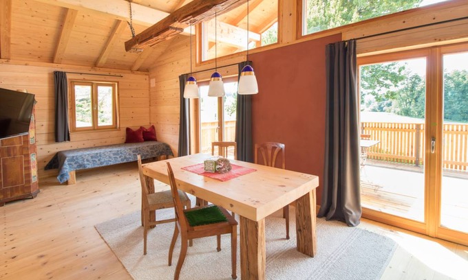 Riedering Apartment | 70 m² Apartment ∙ 2 bedrooms ∙ 4 guests