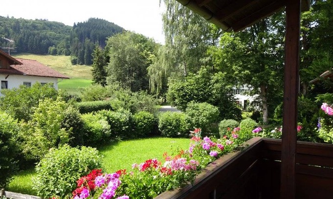 Rosshaupten Apartment | 70 m² Apartment ∙ 2 bedrooms ∙ 4 guests