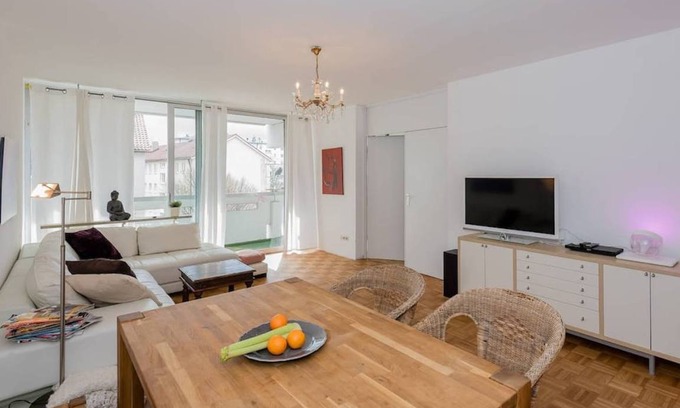 Alte Kaserne Apartment | 70 m² Apartment ∙ 2 bedrooms ∙ 6 guests