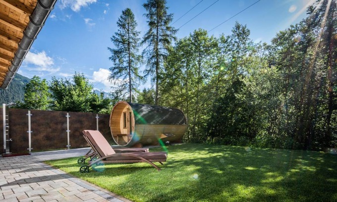 Bach Apartment | 71 m² Apartment ∙ 2 bedrooms ∙ 4 guests