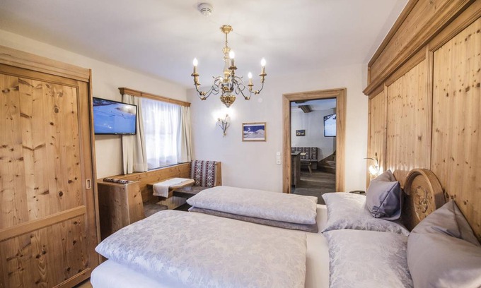 Vorderlanersbach Apartment | 72 m² Apartment ∙ 3 bedrooms ∙ 11 guests
