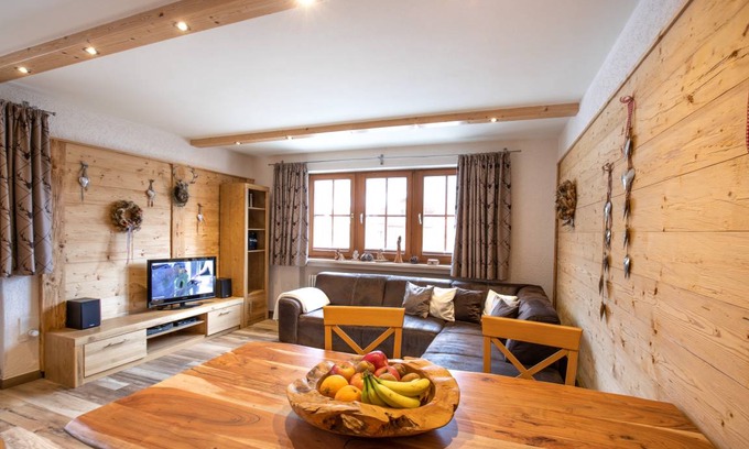 Grashof Apartment | 72 m² Apartment ∙ 2 bedrooms ∙ 4 guests
