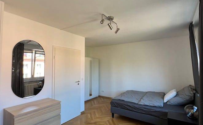 Obergiesing - Fasangarten Resort | 73 m² Private room ∙ 1 bedroom ∙ 1 guest