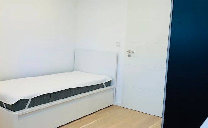 Thalkirchen - Obersendling - Forstenried - Furstenried - Solln Resort | 73 m² Private room ∙ 1 bedroom ∙ 1 guest