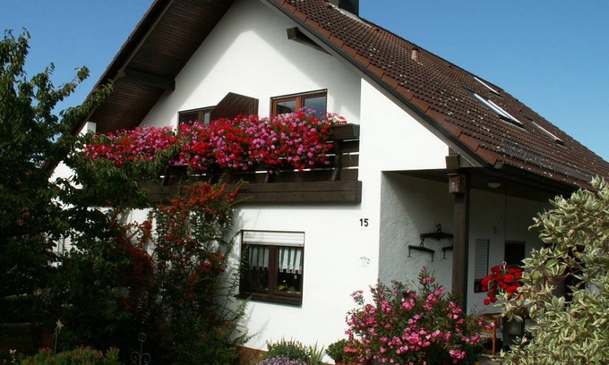 Colmberg Apartment | 75 m² Apartment ∙ 2 bedrooms ∙ 5 guests