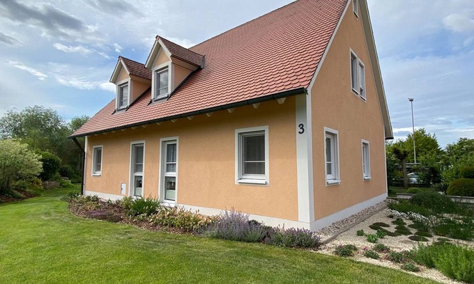 Ellingen Apartment | 75 m² Apartment ∙ 2 bedrooms ∙ 5 guests