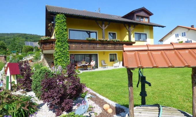 Gleissenberg Apartment | 75 m² Apartment ∙ 2 bedrooms ∙ 3 guests