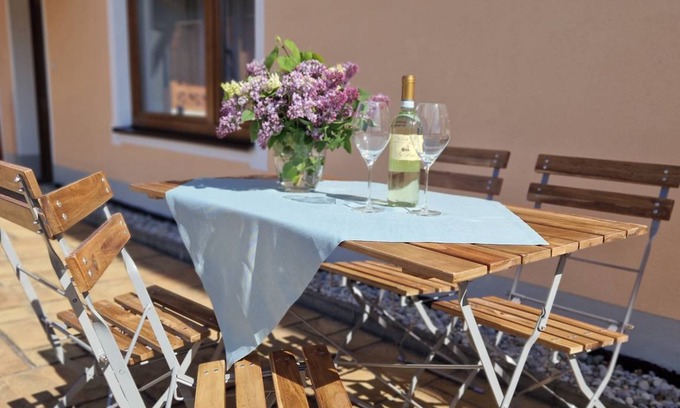 Grabenstatt Apartment | 75 m² Apartment ∙ 2 guests