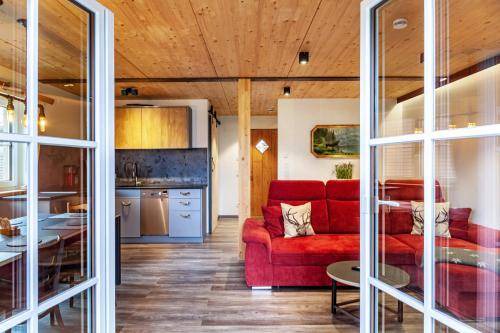 Farchant Ski Chalet | 77 m² Chalet ∙ 2 bedrooms ∙ 7 guests