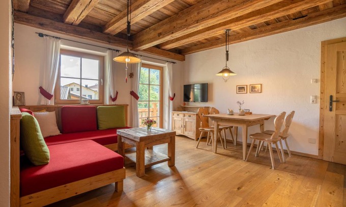 Abfaltersbach Apartment | 80 m² Apartment ∙ 2 bedrooms ∙ 4 guests