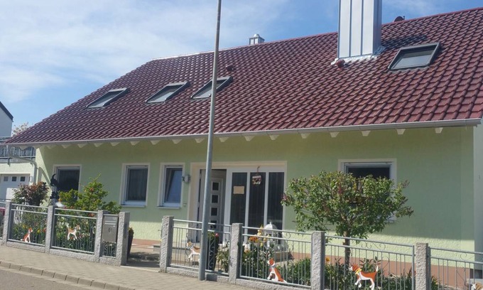 Gunzenhausen Apartment | 80 m² Apartment ∙ 1 bedroom ∙ 2 guests