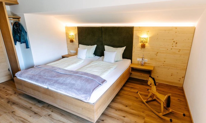 Ainring Apartment | 80 m² Apartment ∙ 2 guests