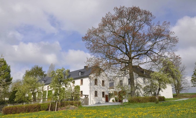 Berg Apartment | 80 m² Apartment ∙ 2 bedrooms ∙ 6 guests