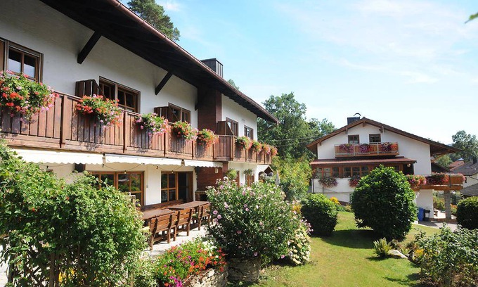 Kollnburg Apartment | 82 m² Apartment ∙ 2 bedrooms ∙ 5 guests