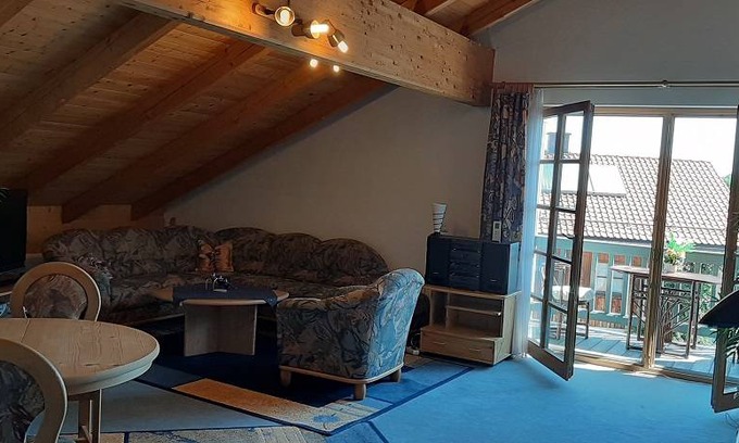Uebersee Apartment | 83 m² Apartment ∙ 2 bedrooms ∙ 4 guests
