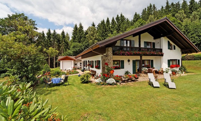 Zwieselberg Apartment | 84 m² Apartment ∙ 2 bedrooms ∙ 4 guests