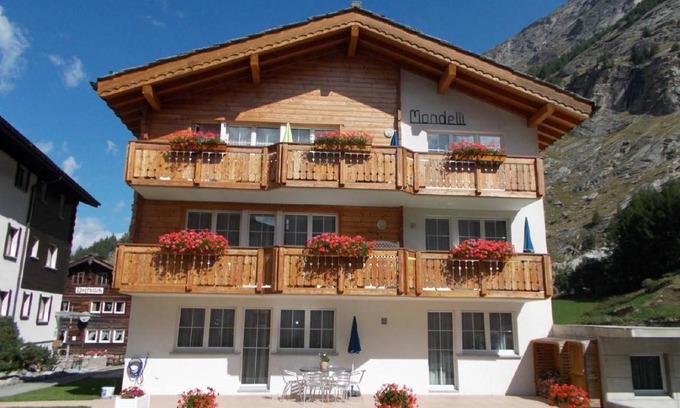 Saas Almagell Apartment | 85 m² Apartment ∙ 2 bedrooms ∙ 4 guests