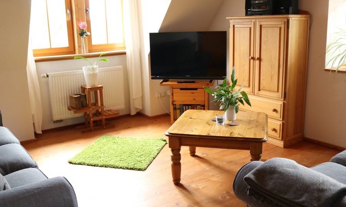 Weiltingen Apartment | 85 m² Apartment ∙ 2 bedrooms ∙ 4 guests