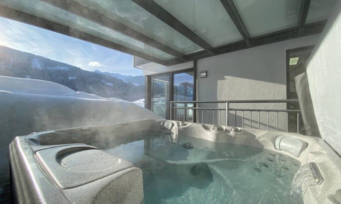 Strassen House | 85 m² House ∙ 2 bedrooms ∙ 4 guests