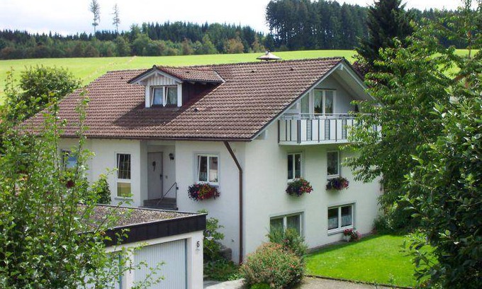 Christazhofen Apartment | 88 m² Apartment ∙ 2 bedrooms ∙ 4 guests