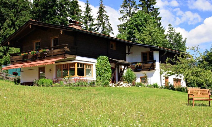 Bischofswiesen Apartment | 90 m² Apartment ∙ 3 bedrooms ∙ 6 guests