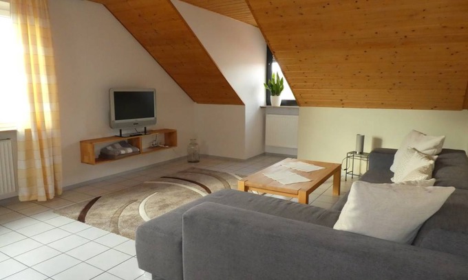 Volkach Apartment | 90 m² Apartment ∙ 3 bedrooms ∙ 4 guests