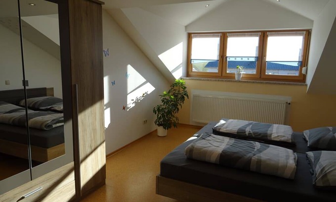 Roding Apartment | 92 m² Apartment ∙ 2 bedrooms ∙ 5 guests