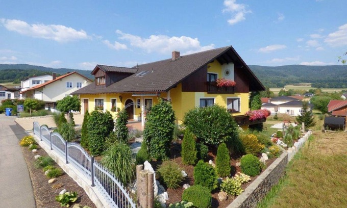 Gleissenberg Apartment | 95 m² Apartment ∙ 2 bedrooms ∙ 4 guests