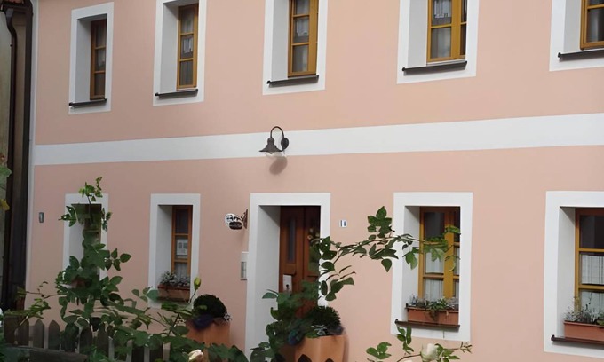 Koenigstein Apartment | 95 m² Apartment ∙ 6 guests