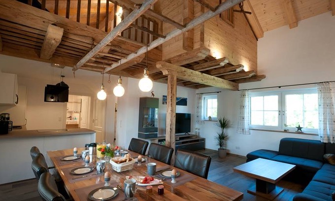 Feldwies Apartment | 97 m² Apartment ∙ 2 bedrooms ∙ 5 guests