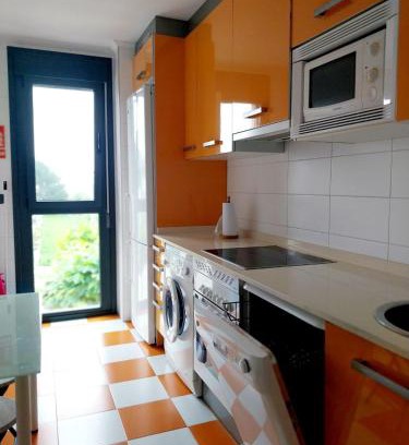 Puerto de Vega Apartment | Apartamento El Puerto