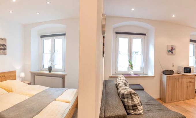 City Centre Regensburg Apartment | Apartment ∙ 1 bedroom ∙ 3 guests