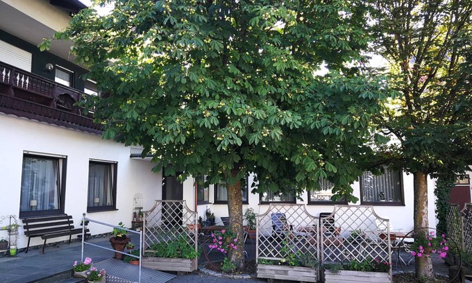 Altmannstein Apartment | Apartment ∙ 1 bedroom ∙ 2 guests